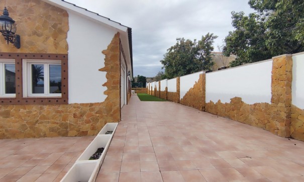 Revente - Finca Propriété rurale -
Mutxamel - MUTXAMIEL