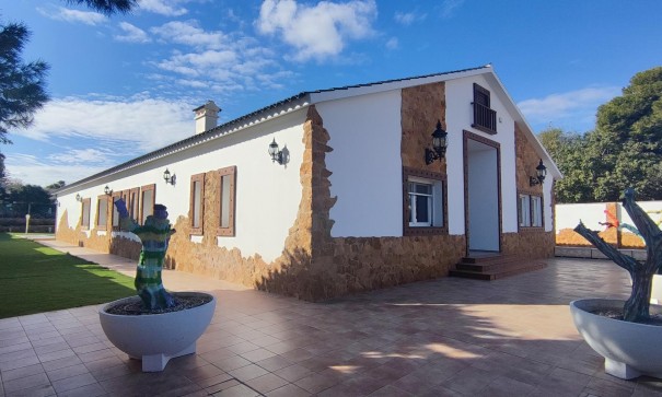 Revente - Finca Propriété rurale -
Mutxamel - MUTXAMIEL