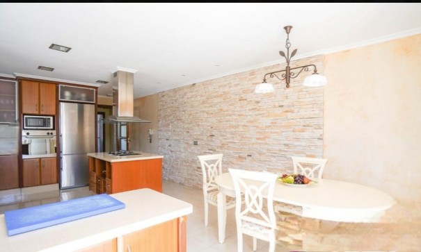 Återförsäljning - Finca lantlig egendom -
Elche