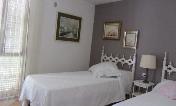 Återförsäljning - Finca lantlig egendom -
Alicante