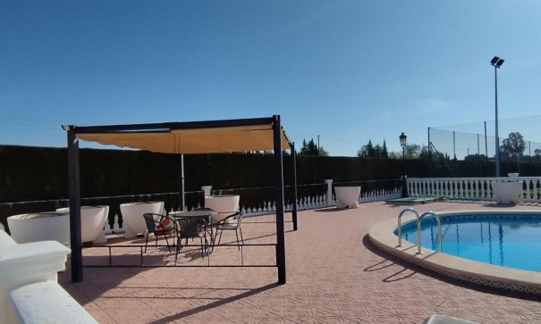 Herverkoop - Finca Landelijk pand -
Elche