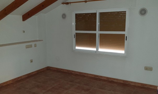 Herverkoop - Vrijstaande Villa -
Casillas - CASILLAS