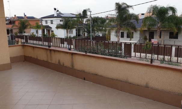 Herverkoop - Vrijstaande Villa -
Casillas - CASILLAS