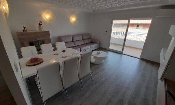 Sale - Apartment Flat -
Torrevieja - Playa del Acequión