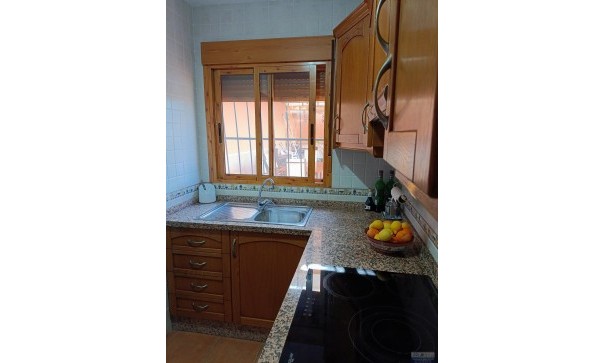 Herverkoop - Halfvrijstaande villa -
Torrevieja - Los Balcones