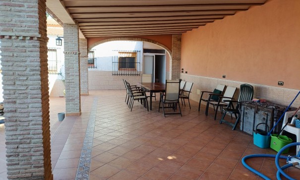 Herverkoop - Halfvrijstaande villa -
Torrevieja - Los Balcones