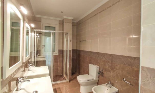 Obra Nueva - Chalet Independiente -
Cabo Roig