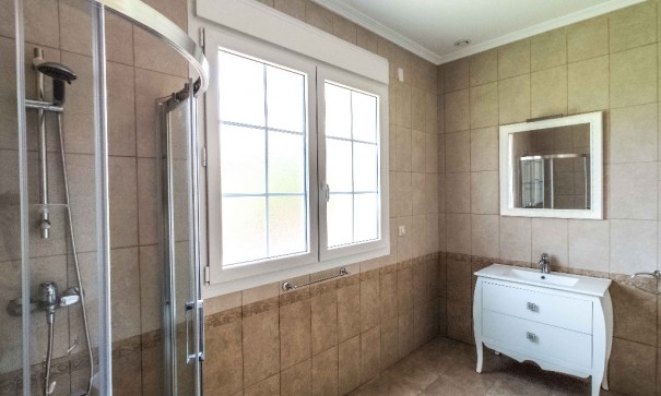 Obra Nueva - Chalet Independiente -
Cabo Roig