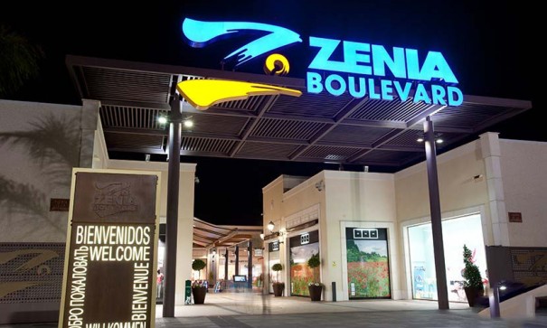 Obra Nueva - Chalet Independiente -
Cabo Roig