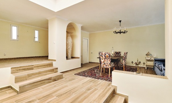 Videresalg - Fritliggende villa -
Dehesa de Campoamor