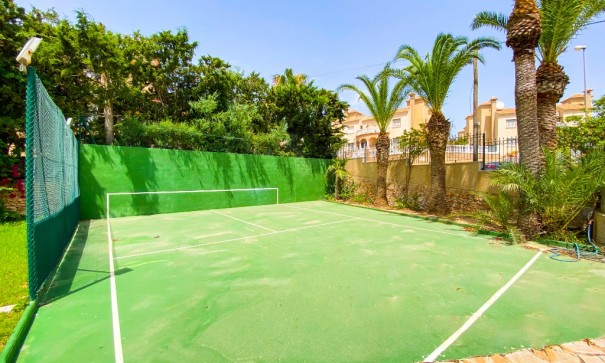 Sprzedaż - Willa wolnostojąca -
Villamartín - Villamartin