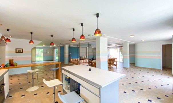 Sprzedaż - Willa wolnostojąca -
Villamartín - Villamartin