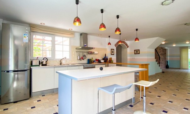 Sprzedaż - Willa wolnostojąca -
Villamartín - Villamartin