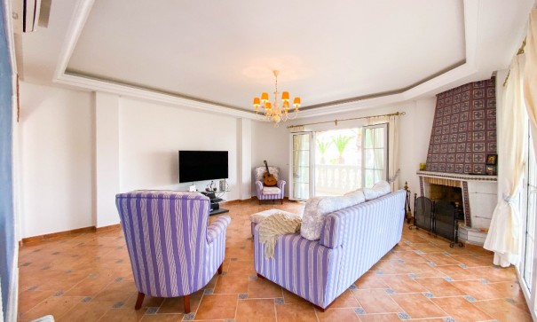 Sprzedaż - Willa wolnostojąca -
Villamartín - Villamartin