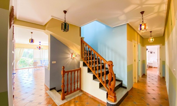 Sprzedaż - Willa wolnostojąca -
Villamartín - Villamartin