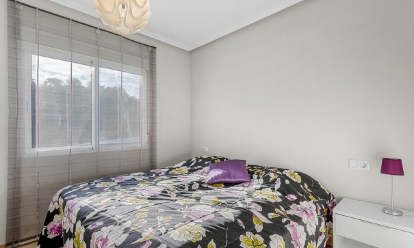 Videresalg - Fritliggende villa -
San Miguel de Salinas