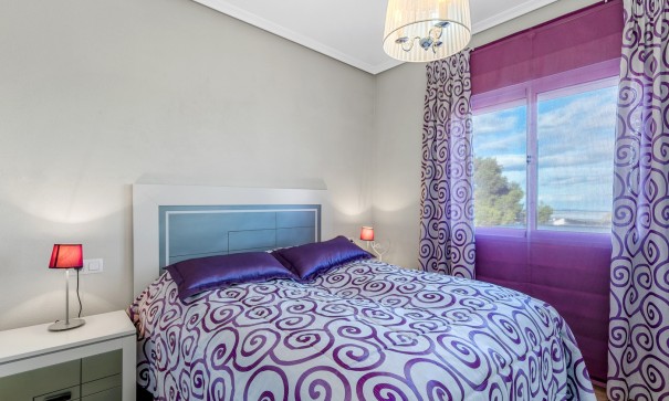 Videresalg - Fritliggende villa -
San Miguel de Salinas