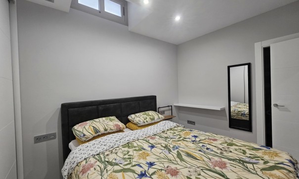 Videresalg - Fritliggende villa -
Villamartín