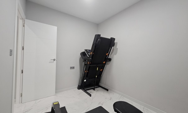 Videresalg - Fritliggende villa -
Villamartín