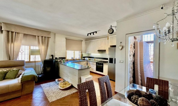 Revente - Finca Propriété rurale -
Fortuna