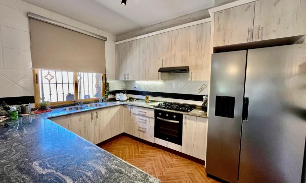 Revente - Finca Propriété rurale -
Fortuna