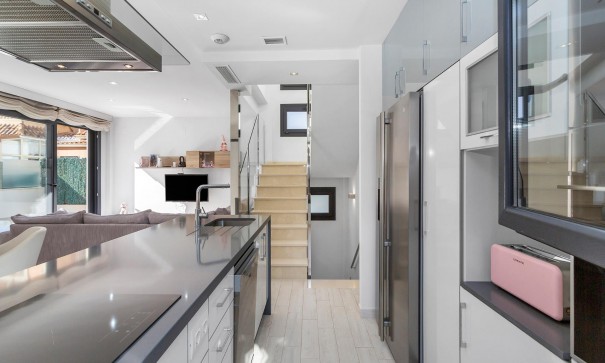 Venta - Chalet Independiente -
Torrevieja - Sector 25