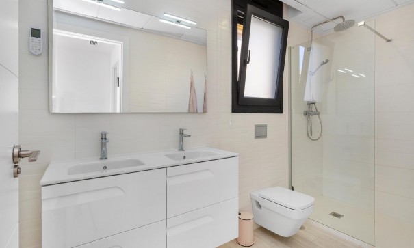 Venta - Chalet Independiente -
Torrevieja - Sector 25