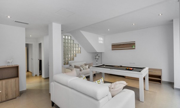 Venta - Chalet Independiente -
Torrevieja - Sector 25