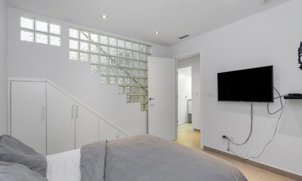 Venta - Chalet Independiente -
Torrevieja - Sector 25