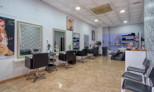 Återförsäljning - Kommersiell -
Torrevieja - La Mata