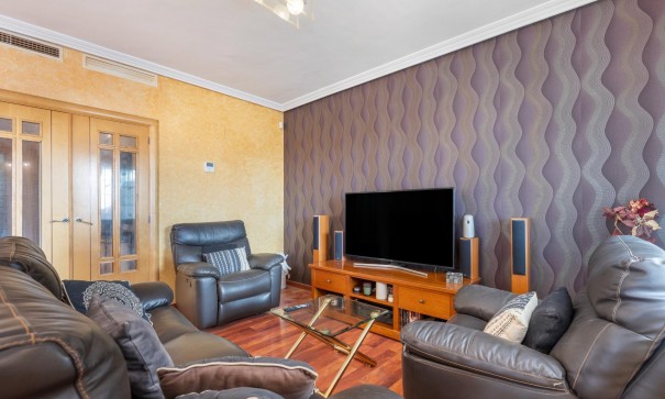 Resale - Doppelhaushälfte -
Torrevieja - Aguas Nuevas