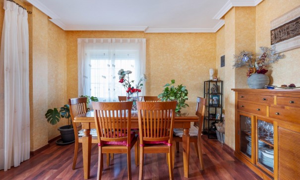 Resale - Doppelhaushälfte -
Torrevieja - Aguas Nuevas