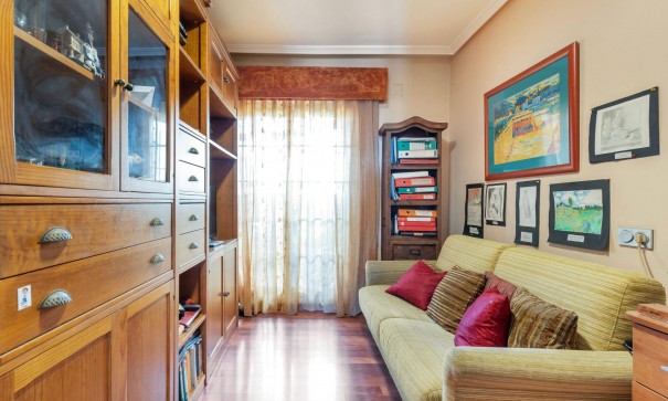 Resale - Doppelhaushälfte -
Torrevieja - Aguas Nuevas