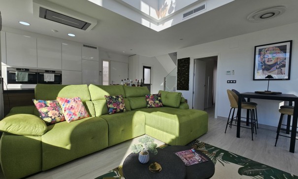 Resale - Freistehende Villa -
Cabo Roig