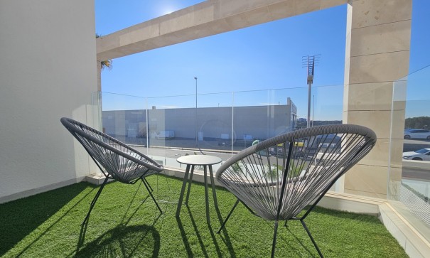 Resale - Freistehende Villa -
Cabo Roig