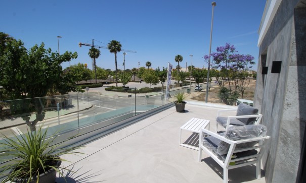 Herverkoop - Vrijstaande Villa -
Pilar de la Horadada