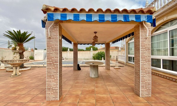 Sale - Detached Villa -
Torrevieja - 0