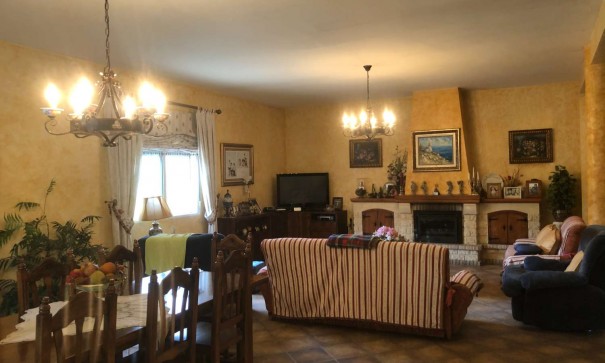 Sprzedaż - Finca nieruchomość wiejska -
Callosa de Segura