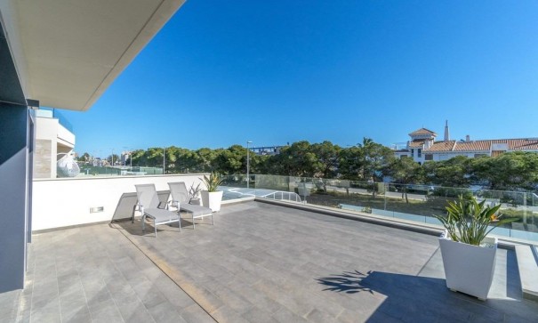 Sale - Detached Villa -
Orihuela Costa - Campoamor