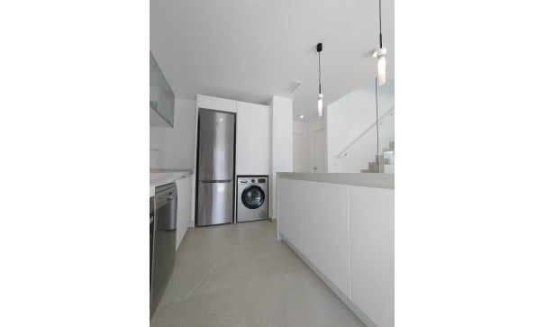 Venta - Chalet Independiente -
San Miguel de Salinas - San Miguel