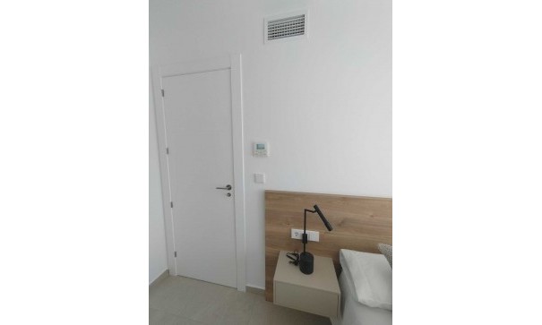 Venta - Chalet Independiente -
San Miguel de Salinas - San Miguel