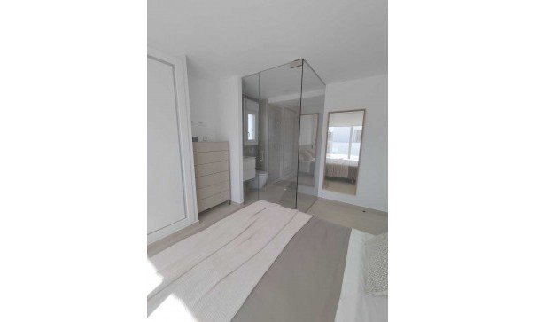 Venta - Chalet Independiente -
San Miguel de Salinas - San Miguel