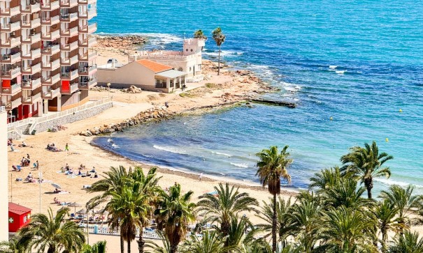 Resale - Wohnung Appartement -
Torrevieja