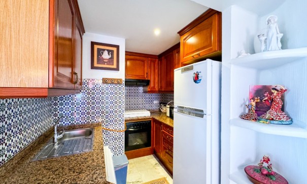 Resale - Wohnung Appartement -
Torrevieja