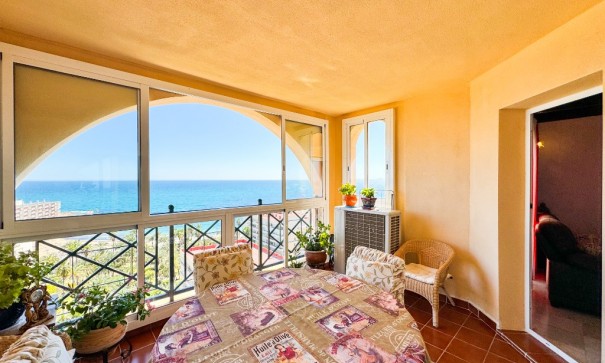 Resale - Wohnung Appartement -
Torrevieja