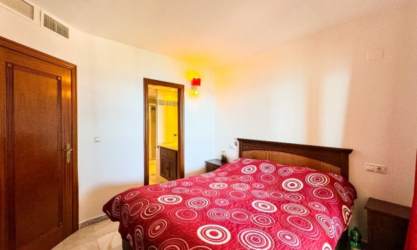 Resale - Wohnung Appartement -
Torrevieja