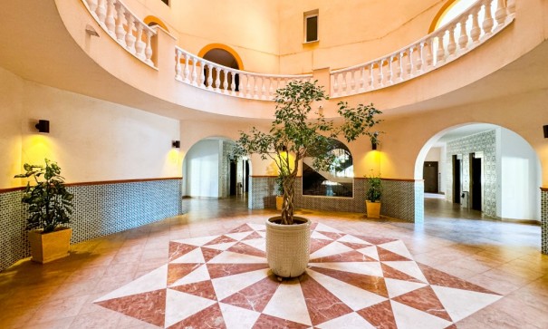 Resale - Wohnung Appartement -
Torrevieja