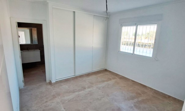 Venta - Finca Propiedad rural -
Catral