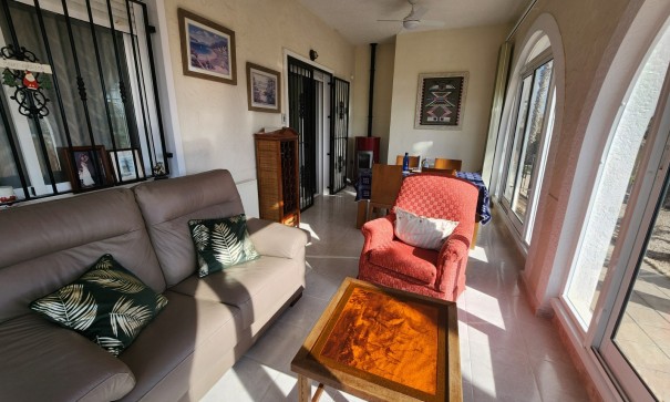 Återförsäljning - Finca lantlig egendom -
Catral