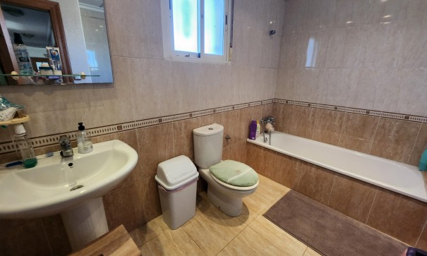 Återförsäljning - Finca lantlig egendom -
Catral